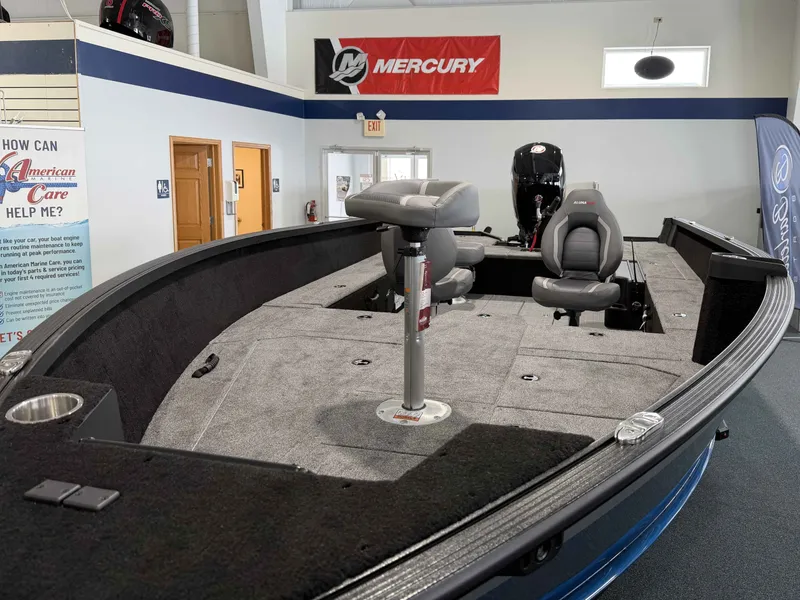 Slide: The Image of Alumacraft COMP 185X/TL 2026 - 3