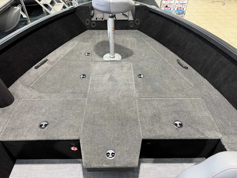 Slide: The Image of Alumacraft COMP 185X/TL 2026 - 5