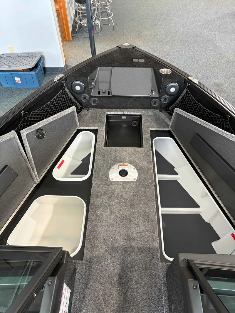 Slide: The Image of Interior view of Alumacraft COMP 185X/SP boat, model year 2026. - 3