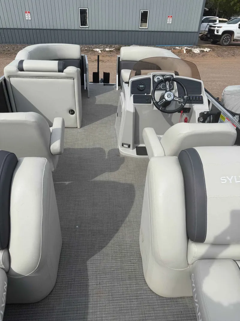 Slide: The Image of Sylvan 8522 LZ DH/TT 2024 - 7