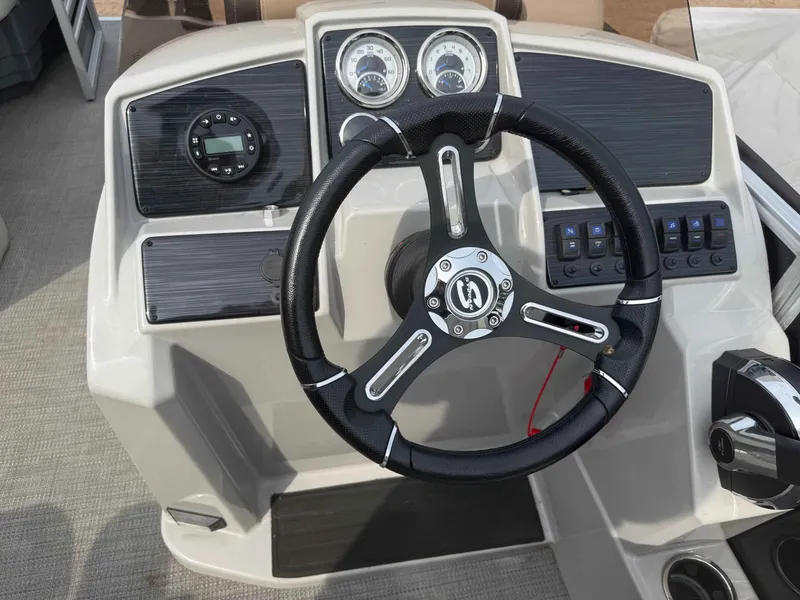 Slide: The Image of Sylvan 8522 LZ DH/TT 2024 - 8