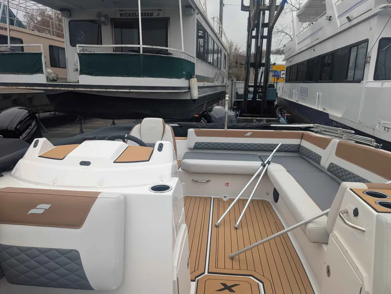 Slide: The Image of Starcraft SVX 191 OB 2026 - 16