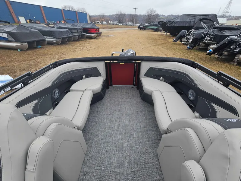 Slide: The Image of Barletta CABRIO C22QC/TT 2026 - 8