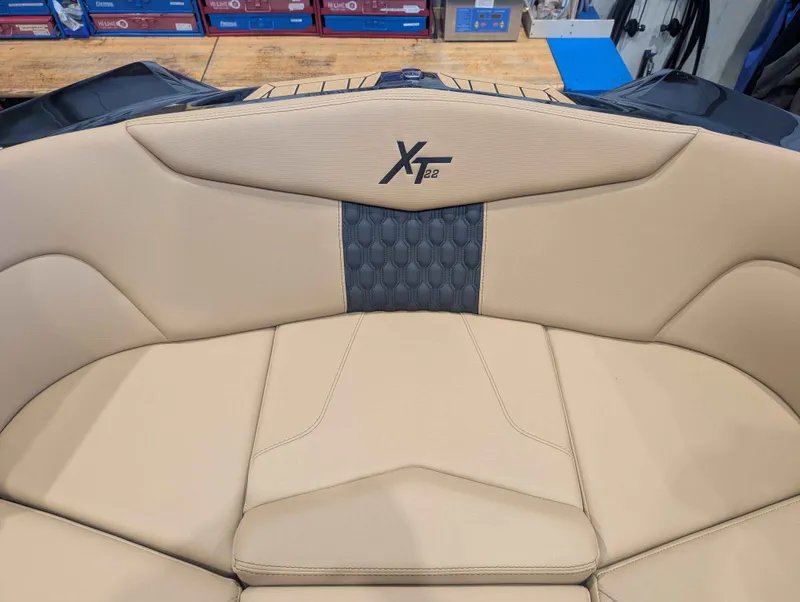 Slide: The Image of MasterCraft XT22 2026 - 20