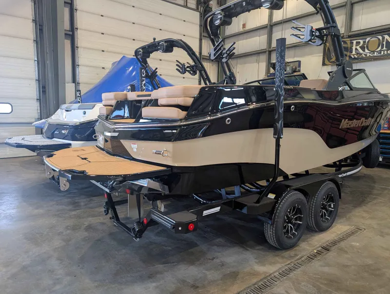 Slide: The Image of MasterCraft XT22 2026 - 3