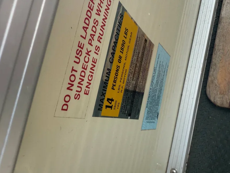 Slide: The Image of Bennington 2275 RL 2002 - 7