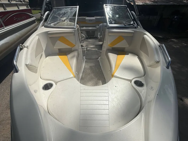 Slide: The Image of Glastron GT 205 2007 - 3