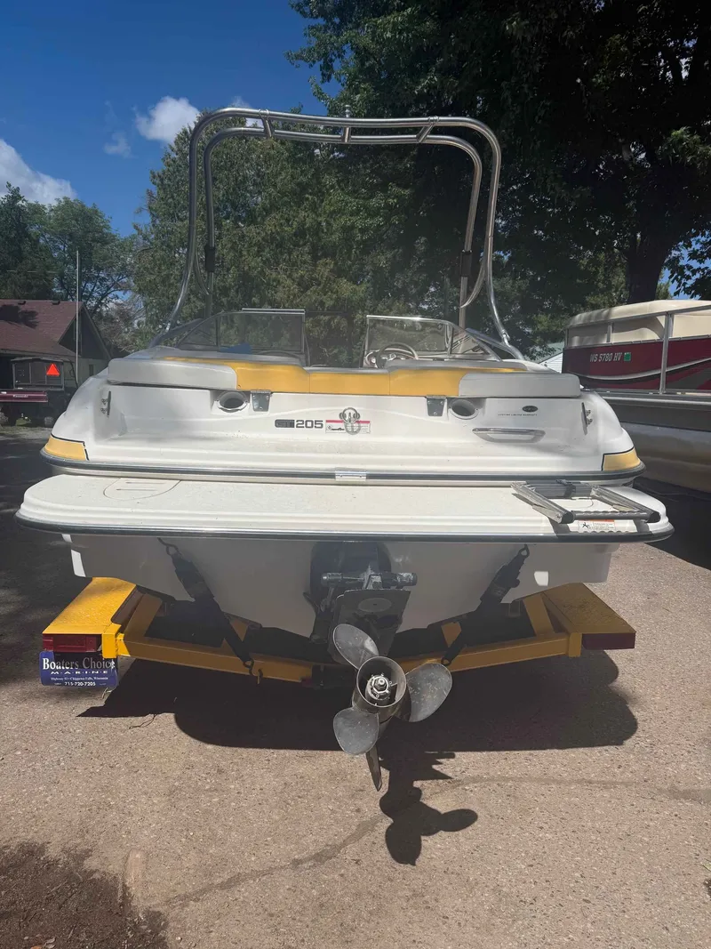 Slide: The Image of Glastron GT 205 2007 - 6