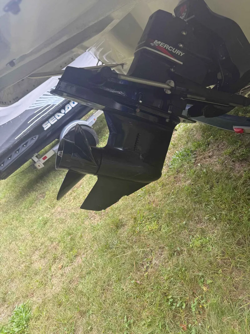 Slide: The Image of Crownline Boats 206ls 2004 - 13