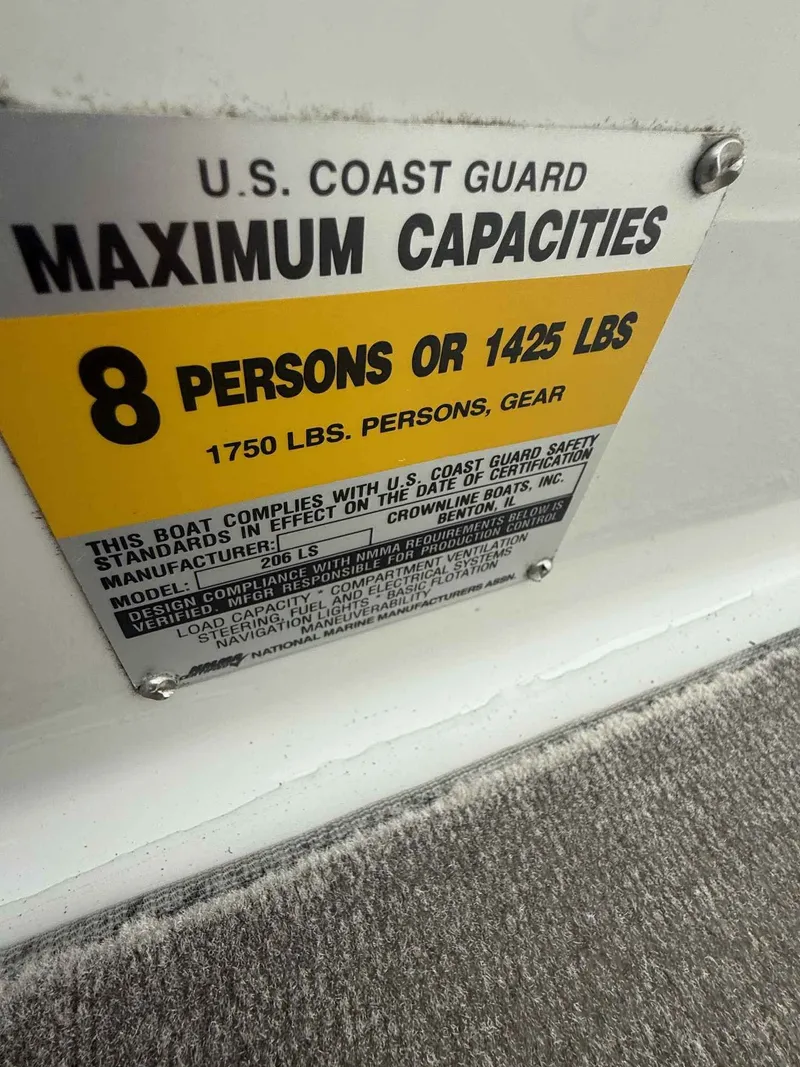 Slide: The Image of Crownline Boats 206ls 2004 - 6