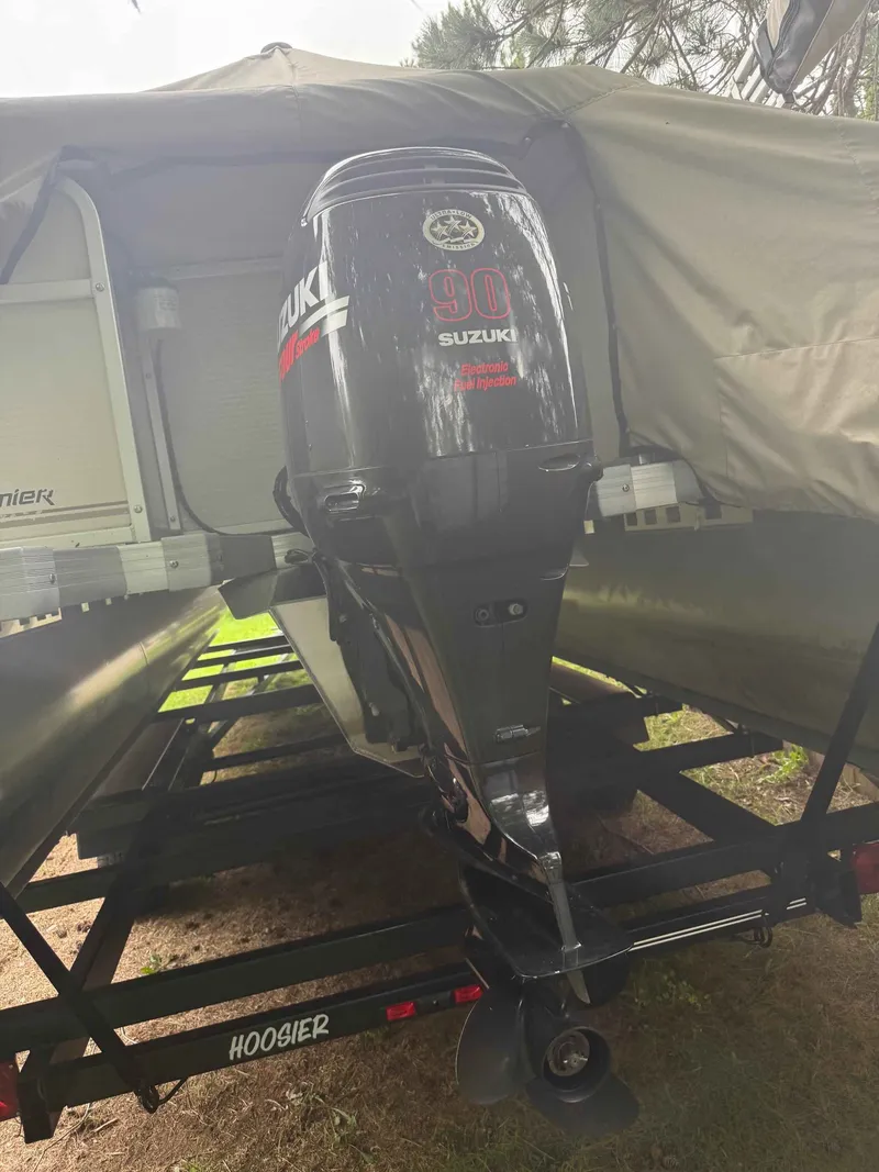 Slide: The Image of Premier INTRIGUE RE 275 2007 - 10