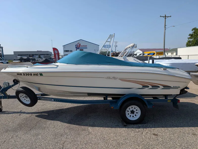 Slide: The Image of Sea Ray 185 Bow Rider 1998 - 3