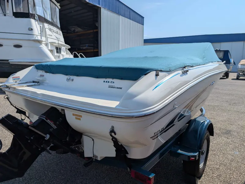 Slide: The Image of Sea Ray 185 Bow Rider 1998 - 5