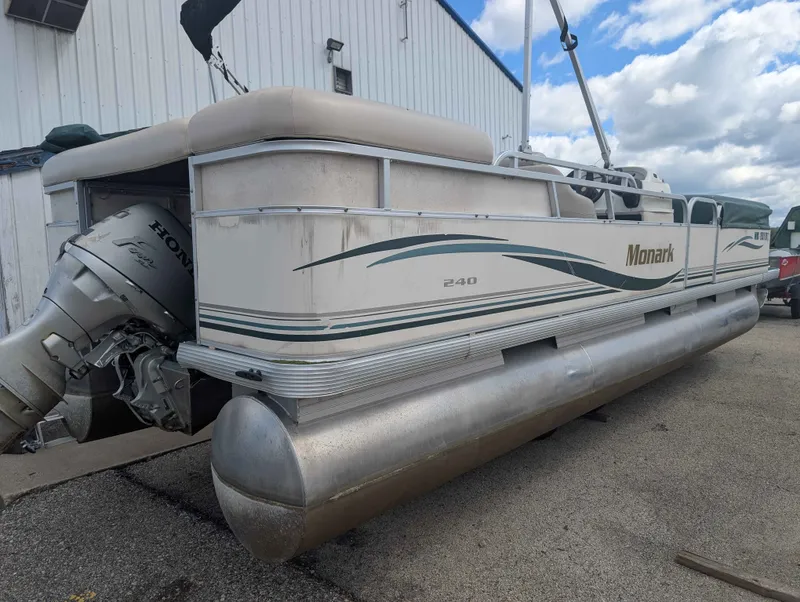 Slide: The Image of Monark 240 2001 - 14