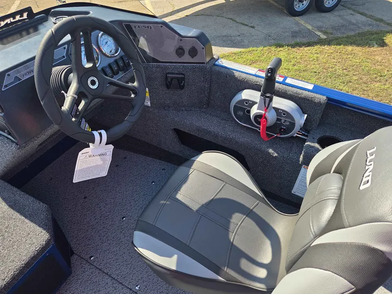 Slide: The Image of Lund 1675 ADV/SS 2026 - 12