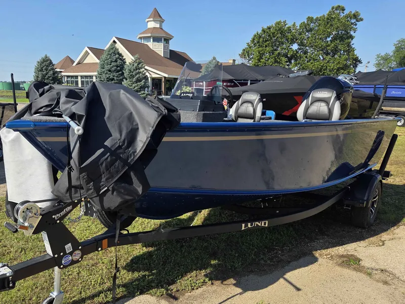 Slide: The Image of Lund 1675 ADV/SS 2026 - 7