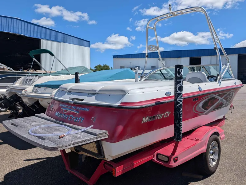 Slide: The Image of MasterCraft X2 2003 - 5