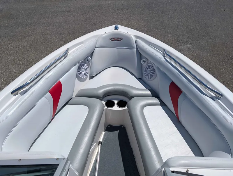 Slide: The Image of MasterCraft X2 2003 - 8