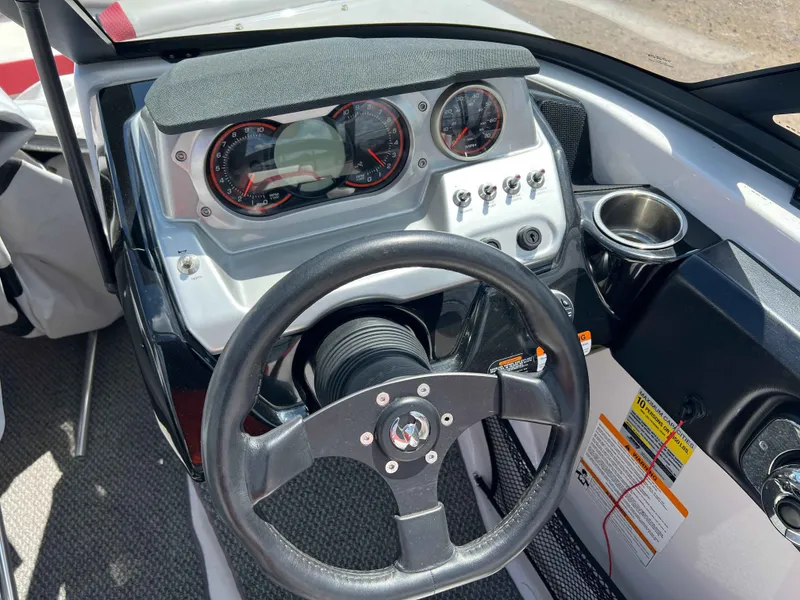 Slide: The Image of Scarab 215 HO/IMP 2016 - 14