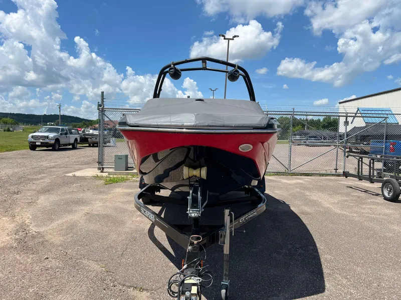 Slide: The Image of Scarab 215 HO/IMP 2016 - 4