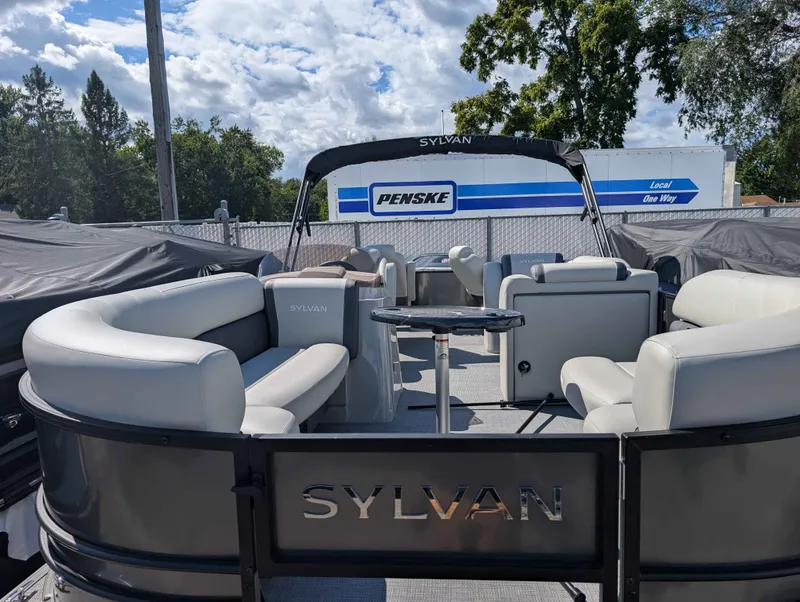 Slide: The Image of Sylvan MIR 8522 PF/TT 2026 - 10