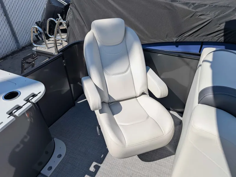 Slide: The Image of Sylvan MIR 8522 PF/TT 2026 - 20