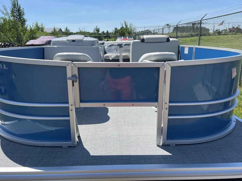 Slide: The Image of Sylvan MIR 818 FISH 2026 - 4