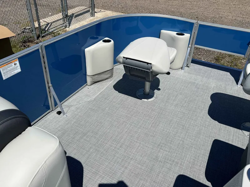 Slide: The Image of Sylvan MIR 818 FISH 2026 - 5