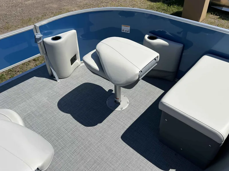 Slide: The Image of Sylvan MIR 818 FISH 2026 - 6