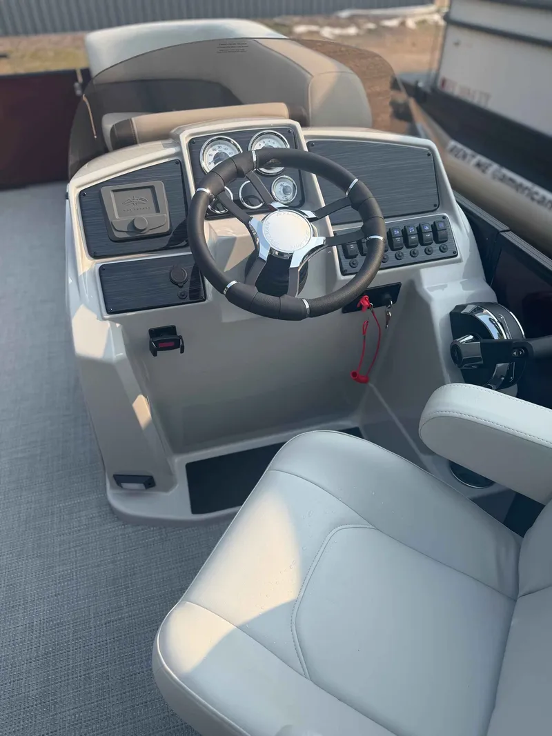 Slide: The Image of Sylvan MIR 8522 LZ 2026 - 3