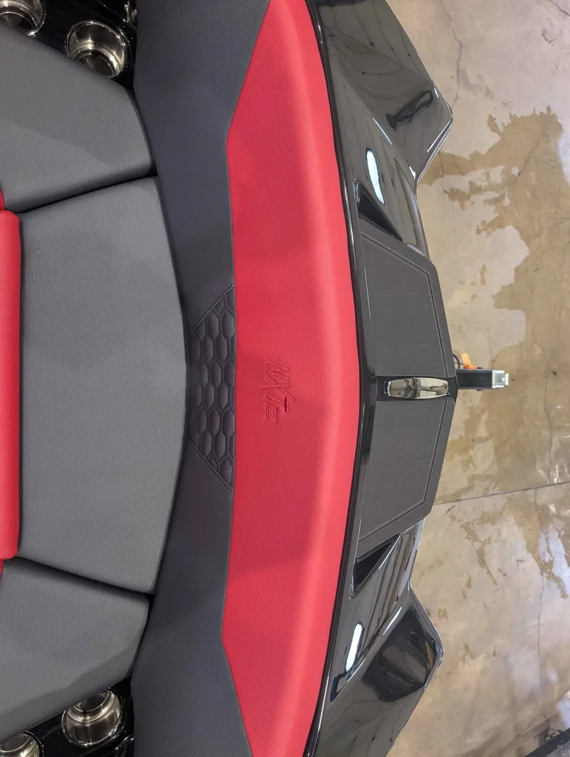 Slide: The Image of MasterCraft NXT22 2026 - 24