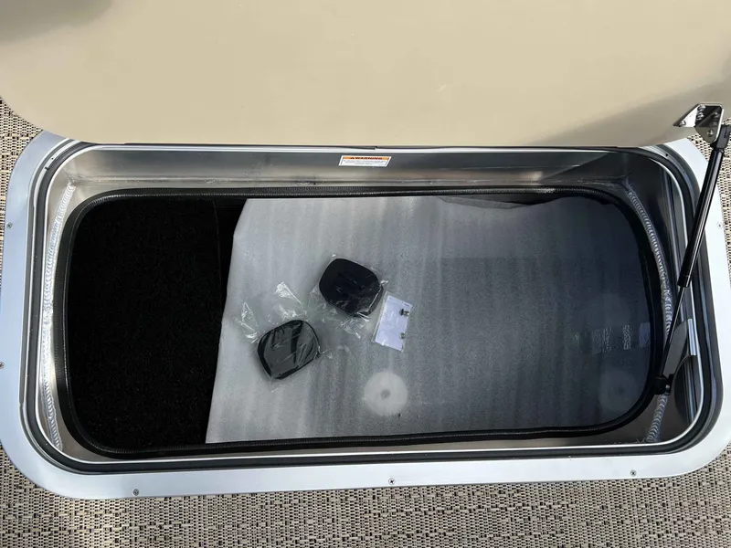 Slide: The Image of Barletta CABRIO C24UC/TT 2026 - 12