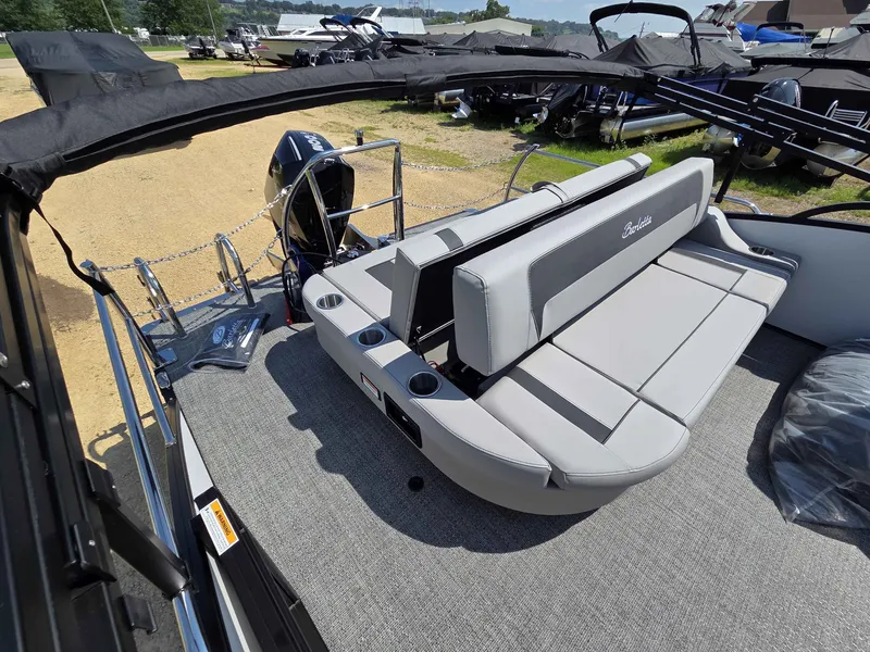 Slide: The Image of Barletta ARIA A24UC/TT 2026 - 10