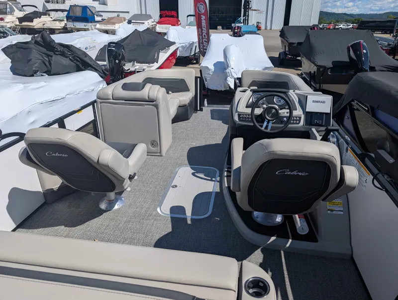 Slide: The Image of Barletta CABRIO C22UC/TT 2026 - 25