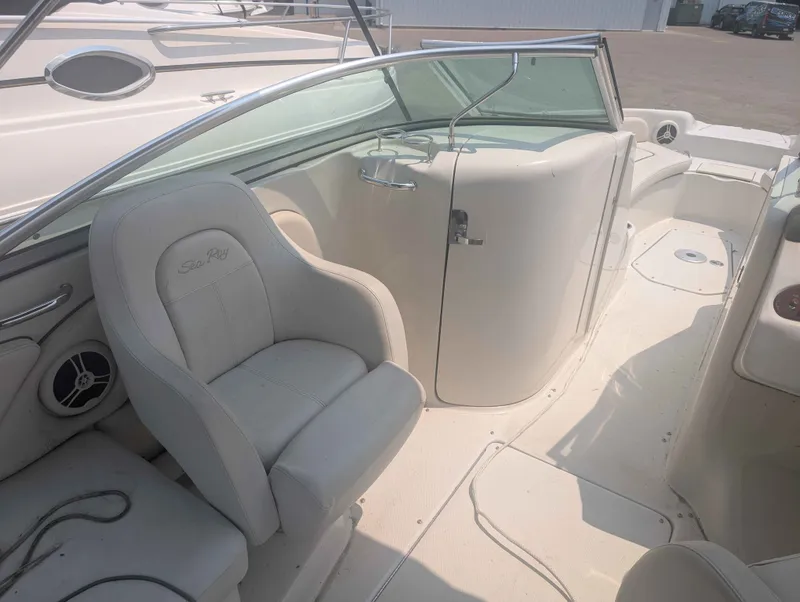 Slide: The Image of Sea Ray 240 Sundeck 2008 - 14
