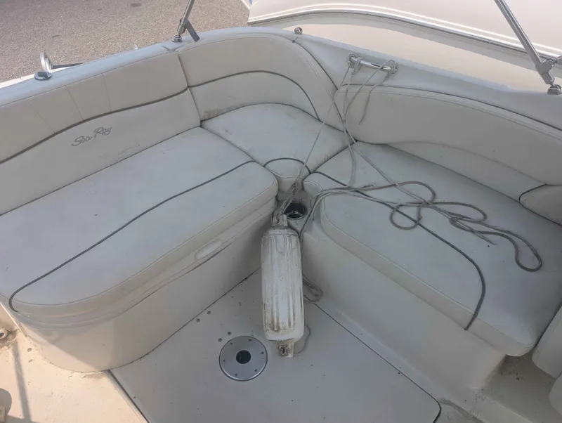 Slide: The Image of Sea Ray 240 Sundeck 2008 - 17