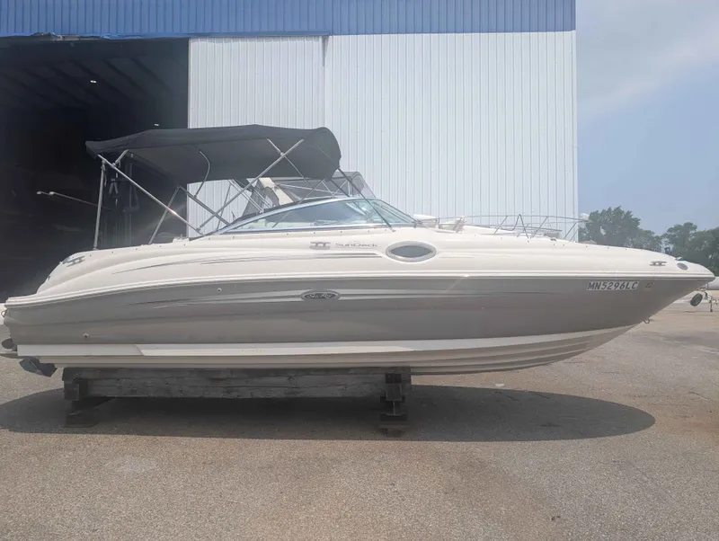 Slide: The Image of Sea Ray 240 Sundeck 2008 - 2