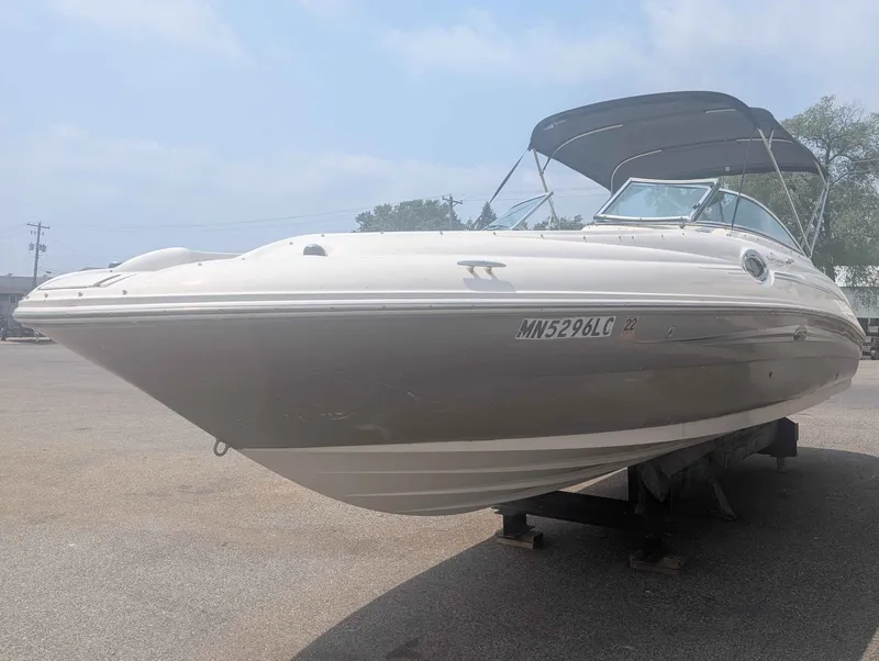 Slide: The Image of Sea Ray 240 Sundeck 2008 - 5