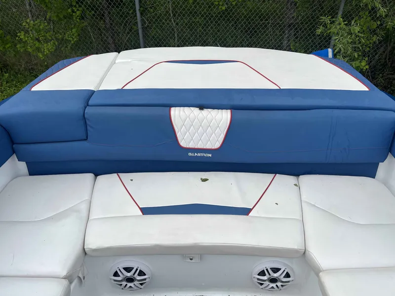 Slide: The Image of Glastron GX215 2021 - 14