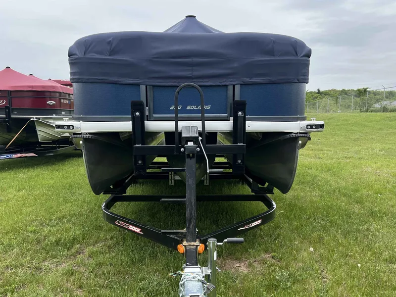 Slide: The Image of Premier 230 SOLARIS REV 2021 - 4