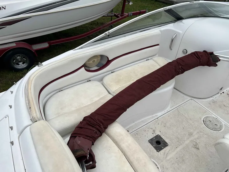 Slide: The Image of Chris-Craft 23CONCEPT 1997 - 8