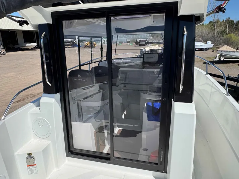 Slide: The Image of Jeanneau MERRYFISHER695S 2023 - 11