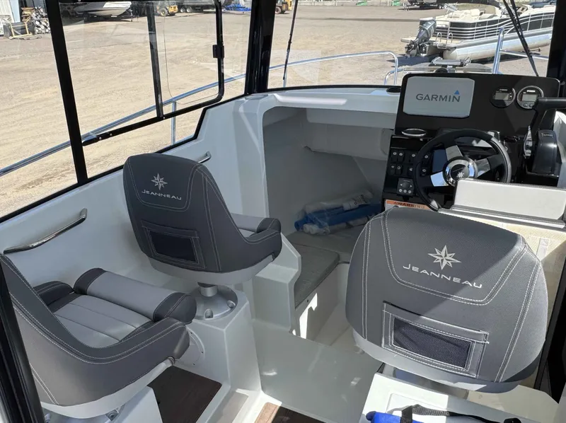 Slide: The Image of Jeanneau MERRYFISHER695S 2023 - 14