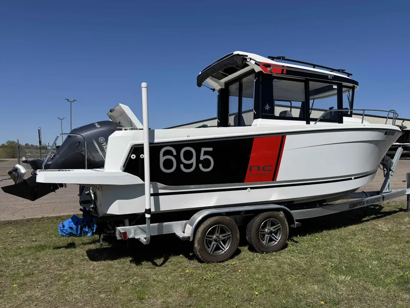 Slide: The Image of Jeanneau MERRYFISHER695S 2023 - 4