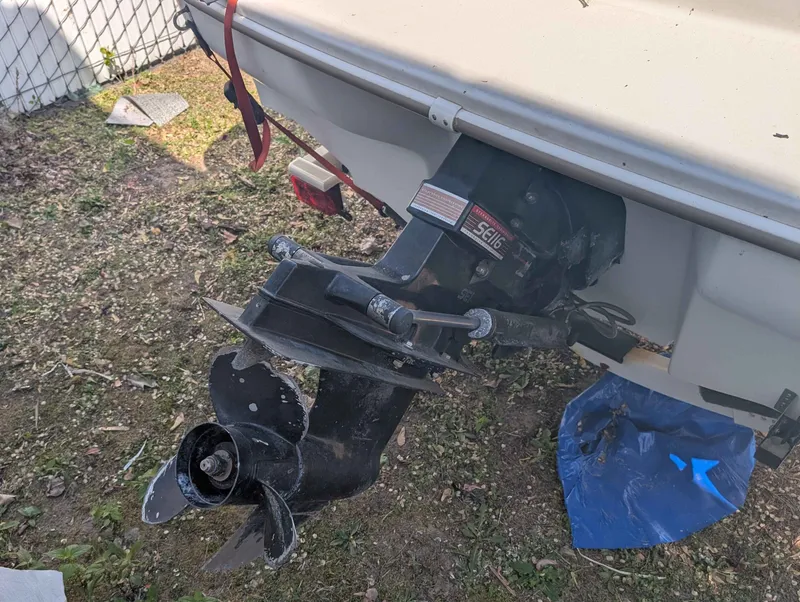 Slide: The Image of Sea Ray 180 Bow Rider 2000 - 14