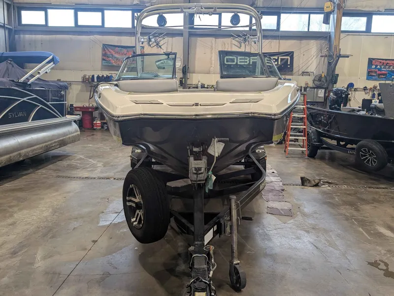 Slide: The Image of MasterCraft NXT22 2017 - 20