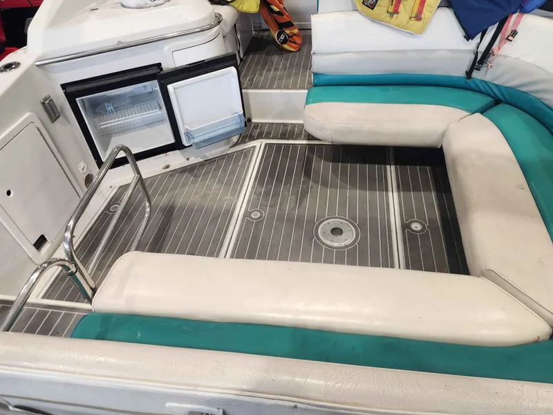 Slide: The Image of Chris-Craft 302 Crowne 1991 - 10