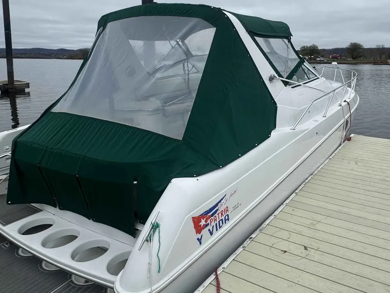 Slide: The Image of Chris-Craft 302 Crowne 1991 - 6