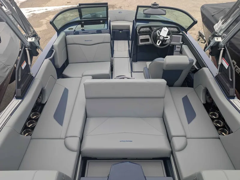 Slide: The Image of MasterCraft NXT21 2025 - 14