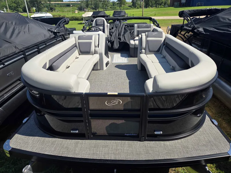 Slide: The Image of Barletta CABRIO C24U/TT 2025 - 10